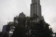 07_Brooklyn_Bridge_-_City_Hall_Park_(04)