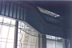 1994-05_Nimes_-_Kunst-_und_Medien-Pavillon_(08)