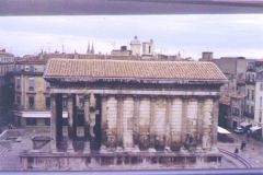 1994-05_Lyon_-_Maison_Carrée_(02)