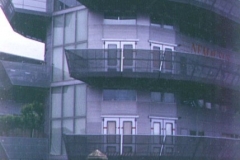 1994-05_Lyon_-_Nemausus_(Sozialer_Wohnungsbau)_(02)